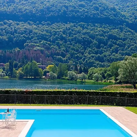 Апартаменты Alessandro Spinone Al Lago